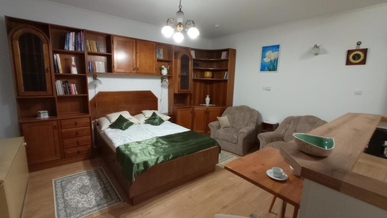 Londira Apartman Hévíz Esterno foto